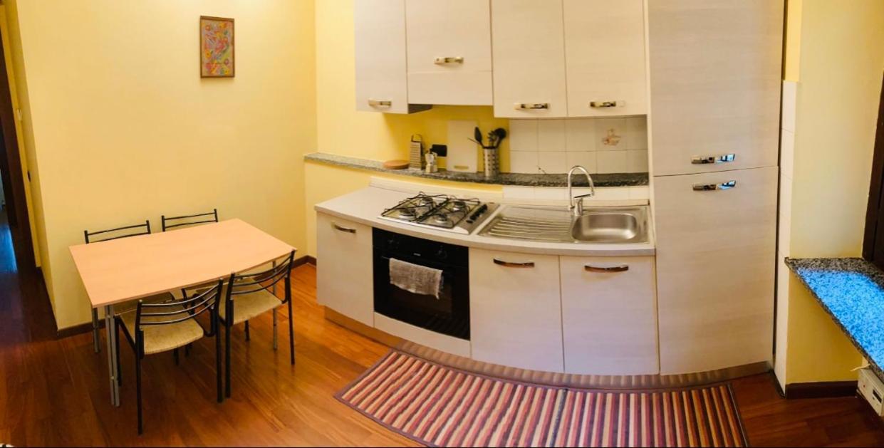 Bilocale Zona Centro Apartment Milan Exterior photo